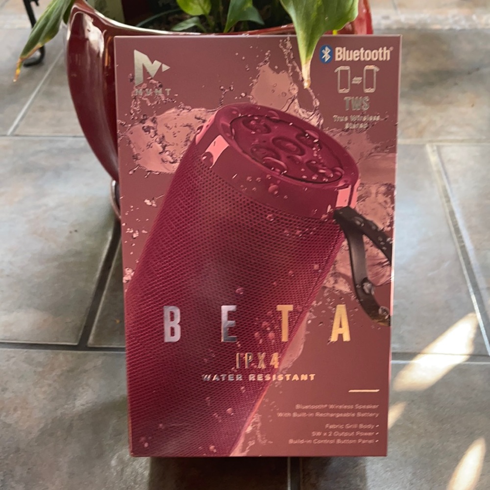 MVMT Beta IPX4 Water Resistant Bluetooth speaker